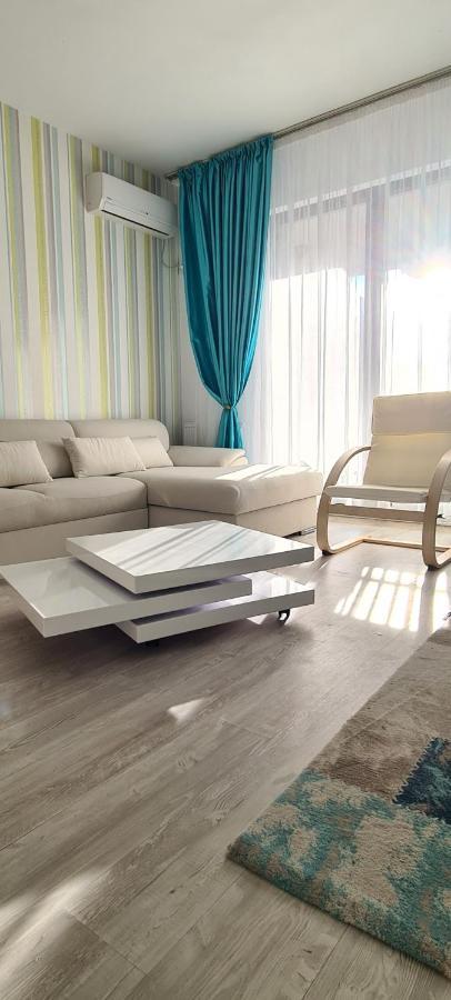 Apartament Blue Sea ナボダリ エクステリア 写真